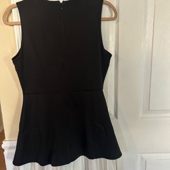 NWT RIHOAS Elegant Black&White Sleeveless Mini Dress with pleated white skirt - Picture 5 of 10